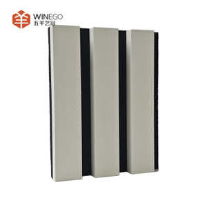 நவீன வீடுகளுக்கான சூழல் நட்பு மற்றும் ஸ்டைலான வூட் ஸ்லாட் ஒலி பேனல்கள்