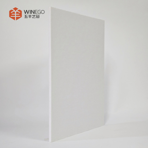 Wzbogać wystr&oacute;j wnętrza za pomocą dekoracyjnego panelu akustycznego z zaawansowanymi materiałami PET